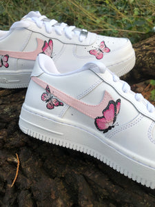 Blush pink nike hot sale air force 1